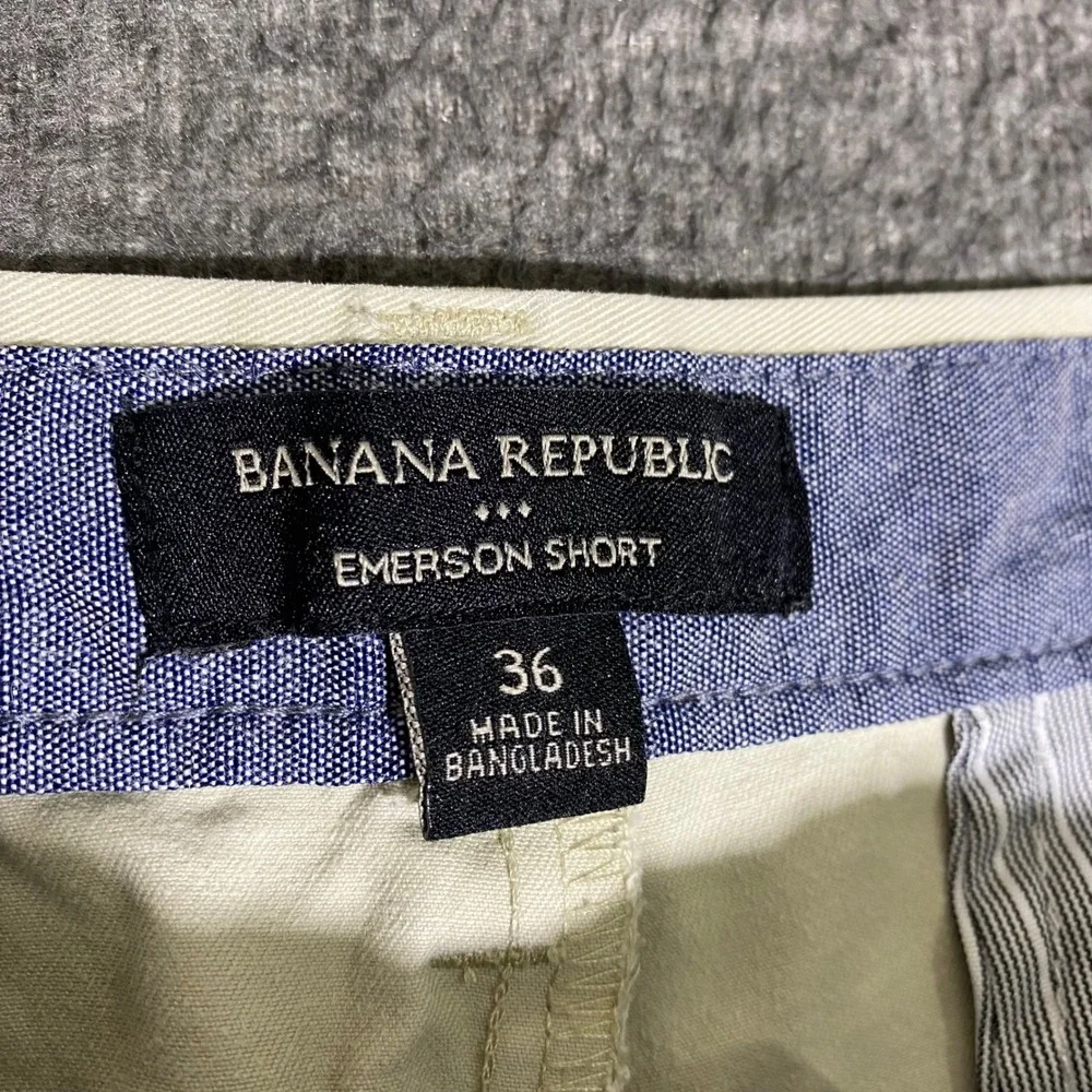 Banana Republic Emerson Short Mens 36 Khaki Tan Chino Cotton Straight Fit Casual